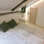 A Due Passi Dal Centro *